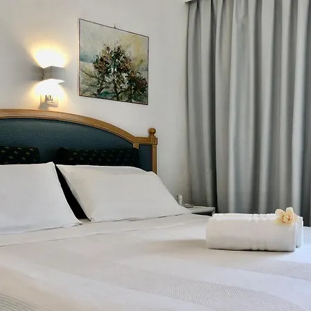 Pinocchio Hotel 3*